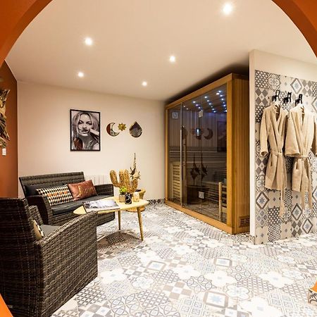 Le 49 Cote Parc & Spa Domblans Экстерьер фото